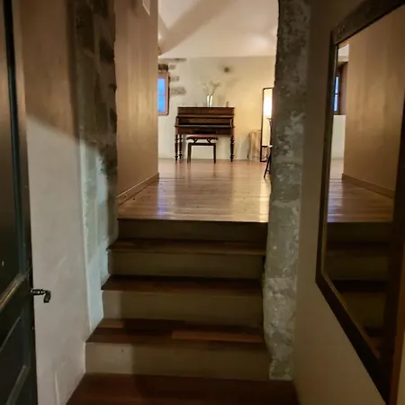 Le Manoir De Gatines Bed & Breakfast