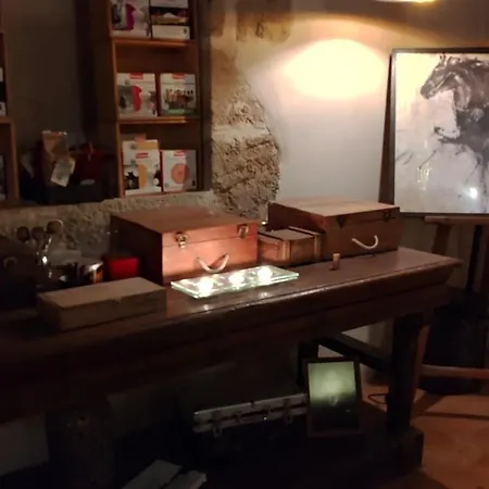 ベッド・アンド・ブレックファスト Le Manoir De Gatines