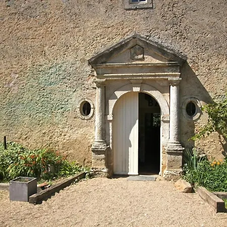 Le Manoir De Gatines לינה וארוחת בוקר