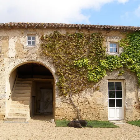 Le Manoir De Gatines Frühstückspension Tigné