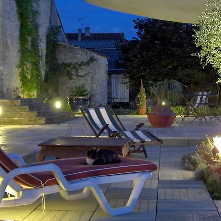 Bed & Breakfast Le Manoir De Gatines 3*