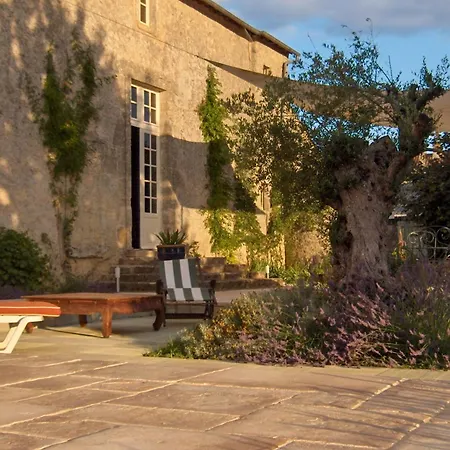 Le Manoir De Gatines