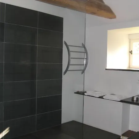 Le Manoir De Gatines לינה וארוחת בוקר