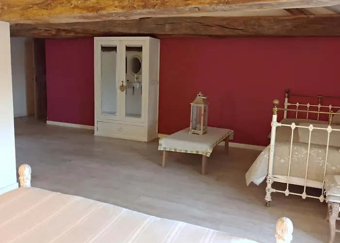 Le Manoir De Gatines Nocleg ze śniadaniem